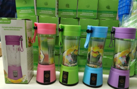 Mini Portable Rechargeable Juice Blender